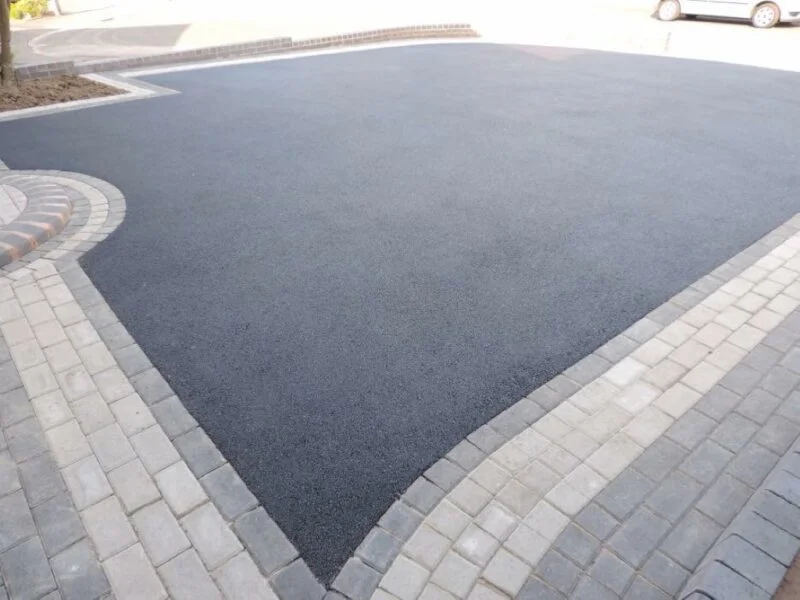 Tarmac Driveway Bordering